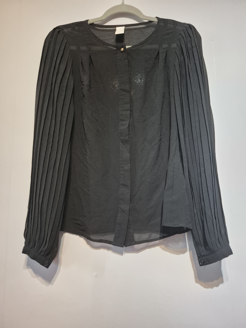 VILA Black Pleated Long-Sleeve Blouse